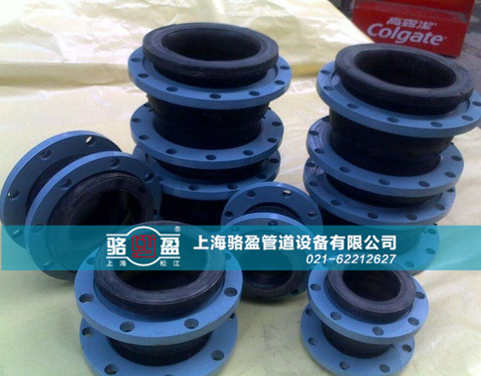 安裝橡膠接頭時更需要注意